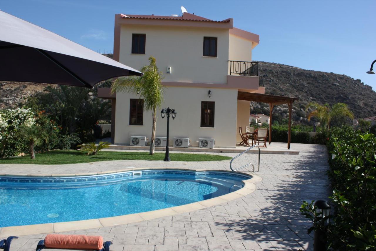 Holidays Villas Pissouri Exterior photo